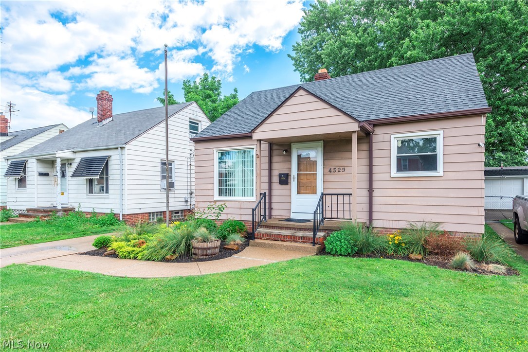 4529 W 150th Street Cleveland OH 44135