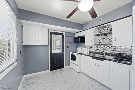 4529 W 150th Street Cleveland OH 44135