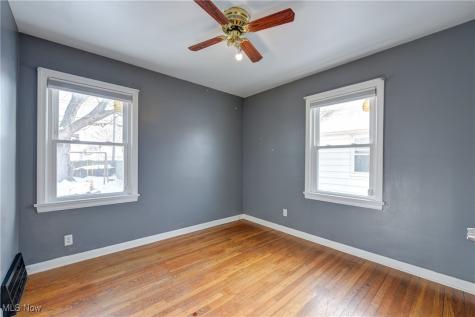 4529 W 150th Street Cleveland OH 44135