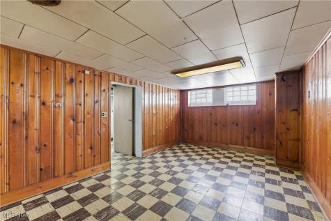 4529 W 150th Street Cleveland OH 44135