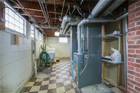 4529 W 150th Street Cleveland OH 44135