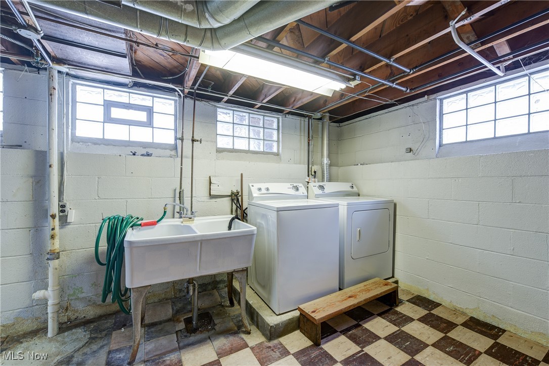 4529 W 150th Street Cleveland OH 44135
