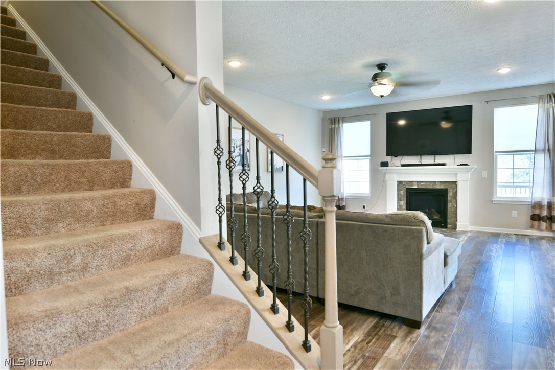 987 Hawkin Lane Aurora OH 44202