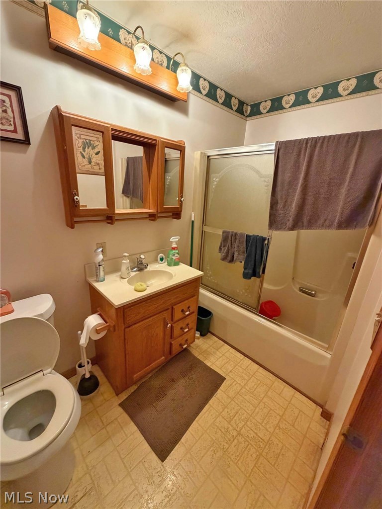 175 Hillman Road Akron OH 44312