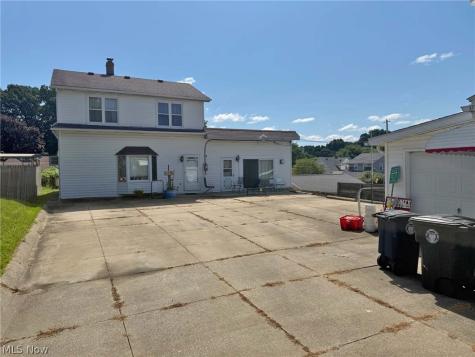 175 Hillman Road Akron OH 44312