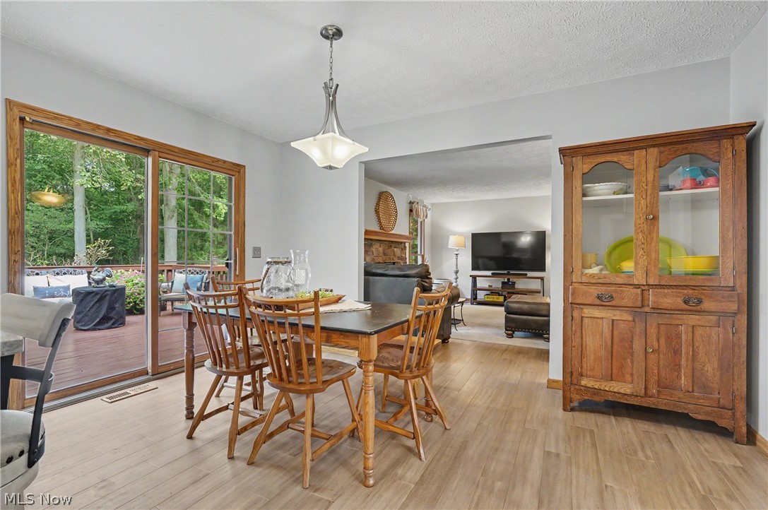 4587 Edgewater Stow OH 44224