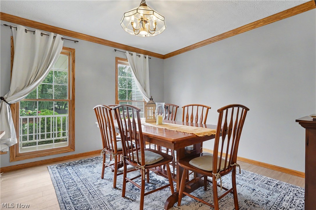 4587 Edgewater Stow OH 44224