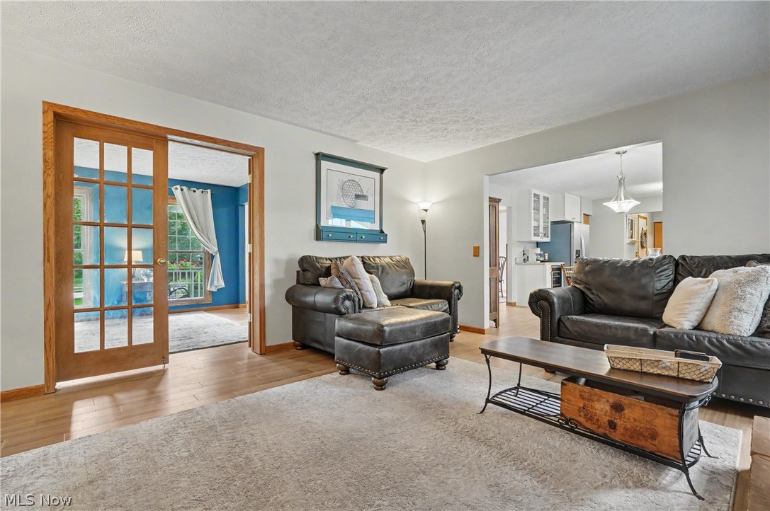 4587 Edgewater Stow OH 44224