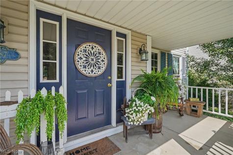4587 Edgewater Stow OH 44224