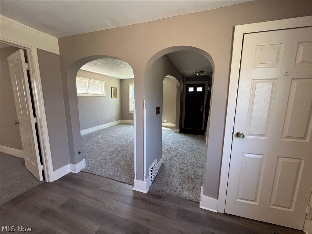 978 Buffalo Street Conneaut OH 44030