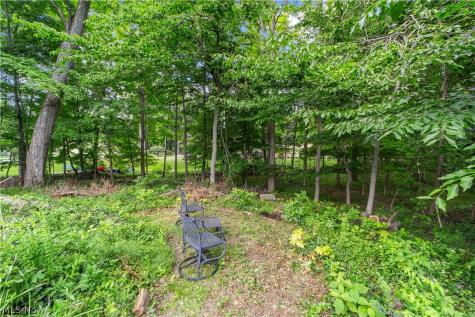 5911 Woodland Drive North Ridgeville OH 44039