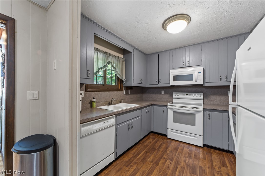 5911 Woodland Drive North Ridgeville OH 44039