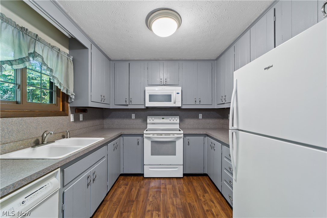 5911 Woodland Drive North Ridgeville OH 44039
