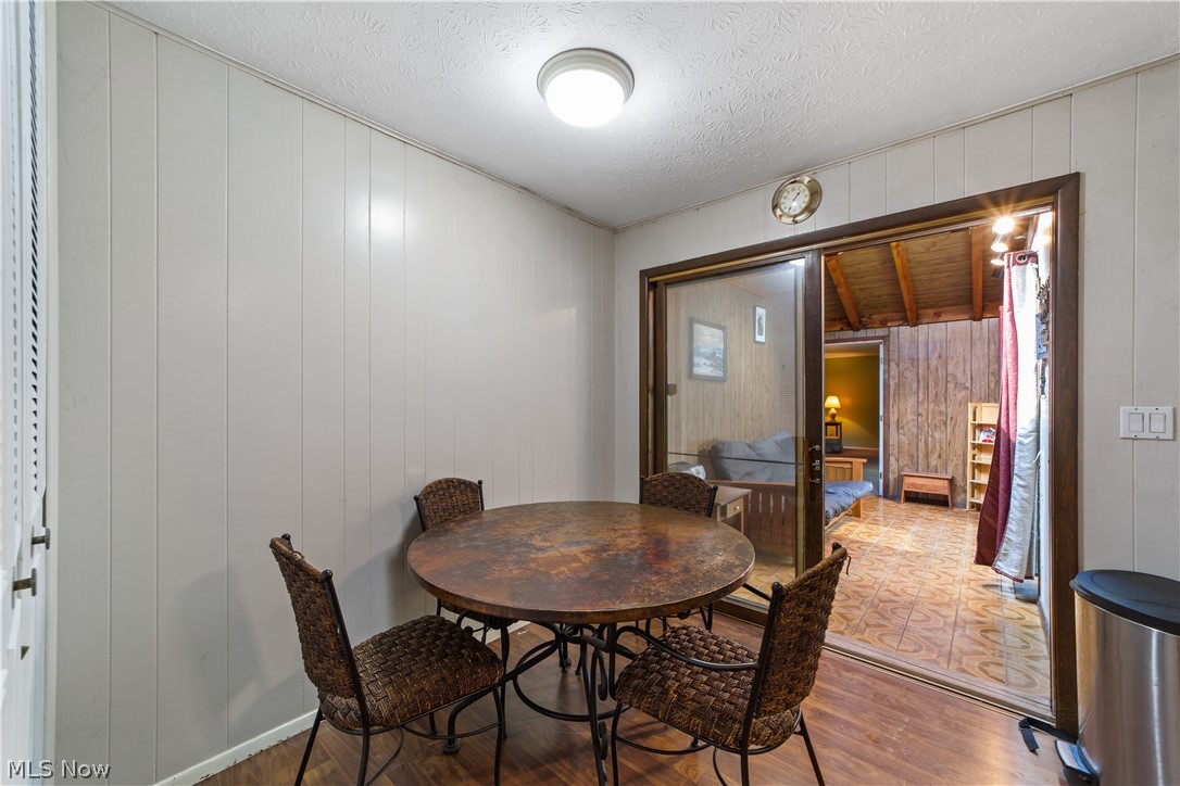 5911 Woodland Drive North Ridgeville OH 44039