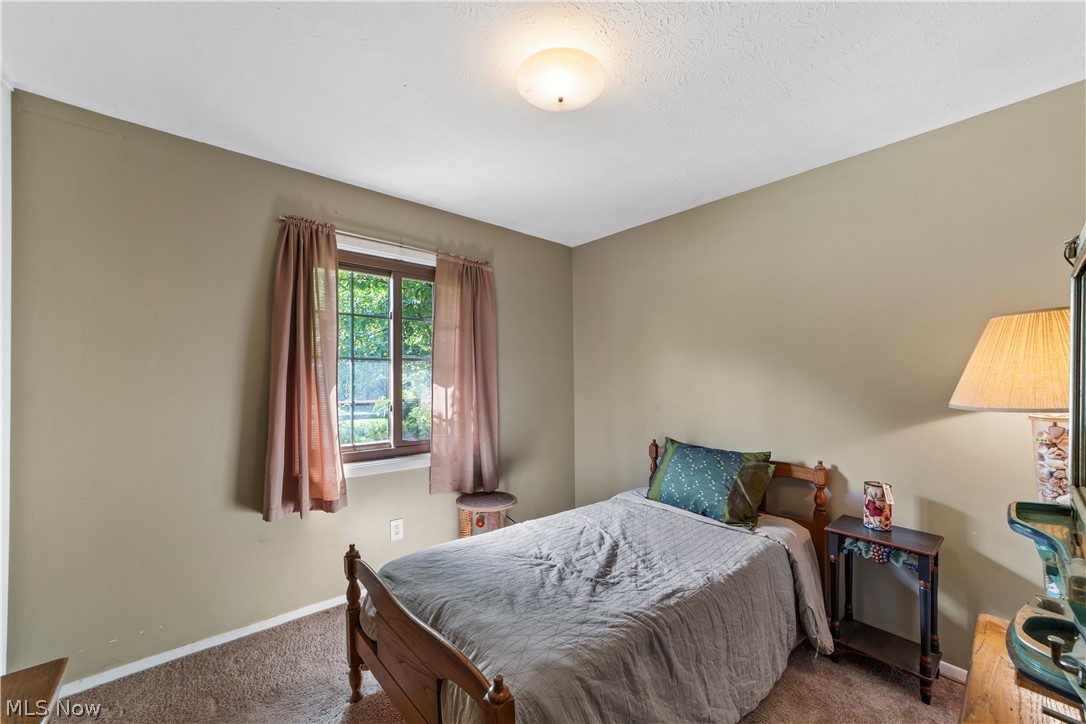 5911 Woodland Drive North Ridgeville OH 44039