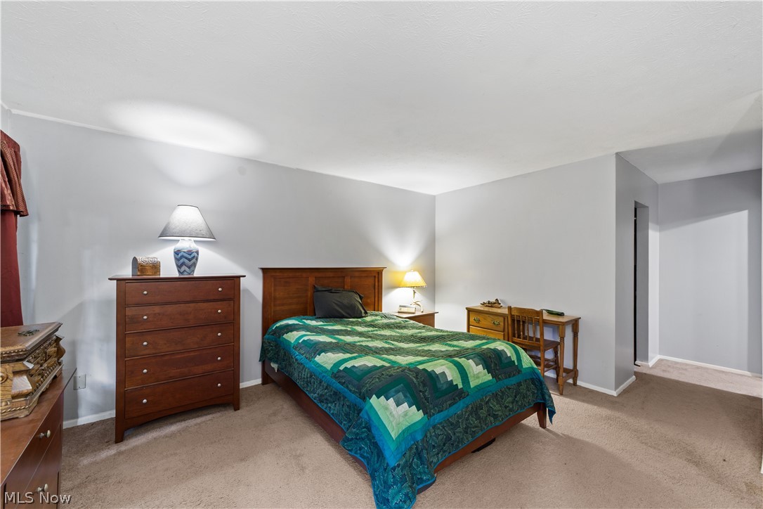 5911 Woodland Drive North Ridgeville OH 44039