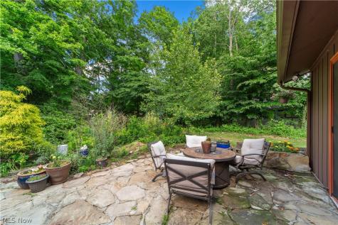 5911 Woodland Drive North Ridgeville OH 44039