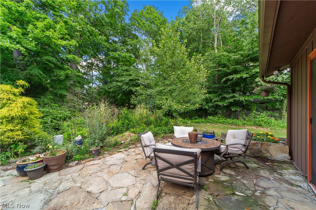 5911 Woodland Drive North Ridgeville OH 44039