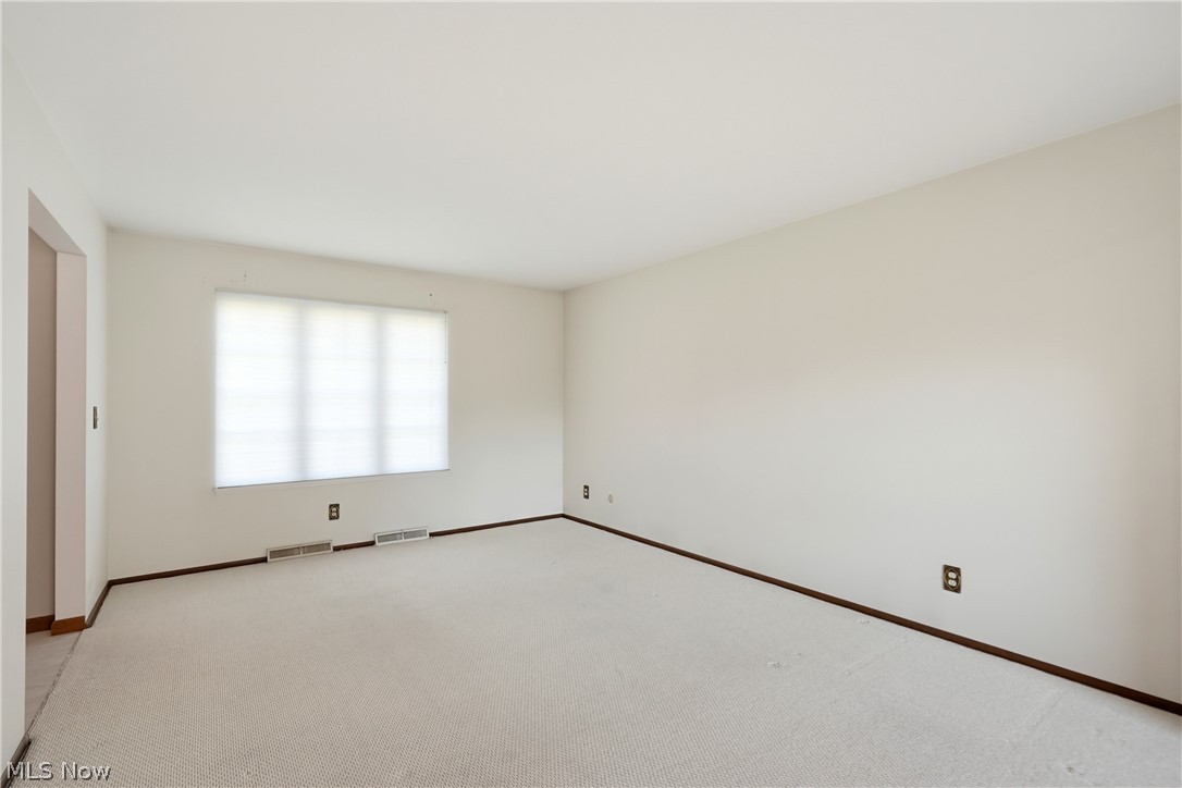 3317 Cherrywood Drive Norton OH 44203