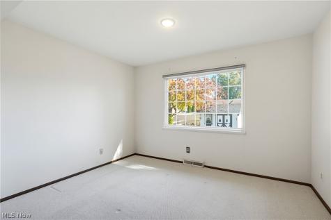 3317 Cherrywood Drive Norton OH 44203