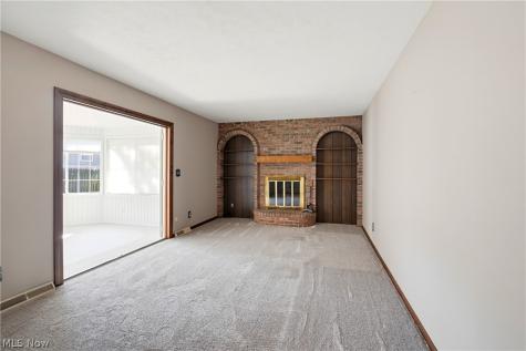 3317 Cherrywood Drive Norton OH 44203