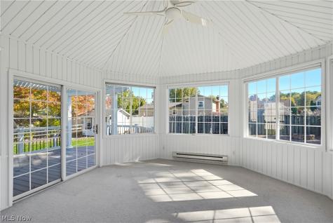 3317 Cherrywood Drive Norton OH 44203