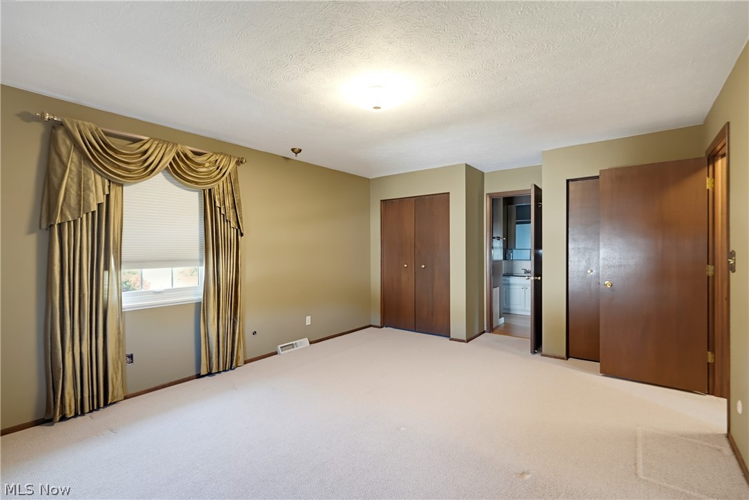 3317 Cherrywood Drive Norton OH 44203