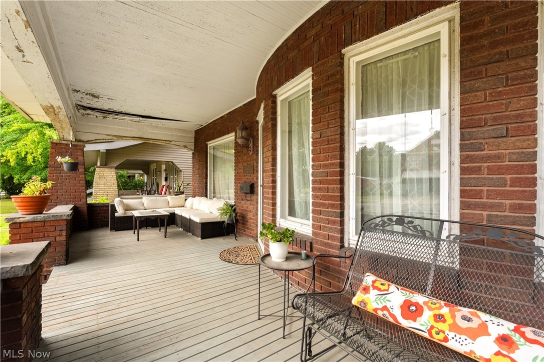 1523 Fulton Road NW Canton OH 44703
