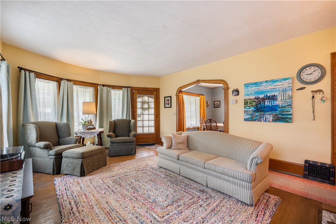 1523 Fulton Road NW Canton OH 44703