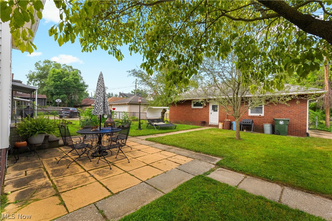 1523 Fulton Road NW Canton OH 44703