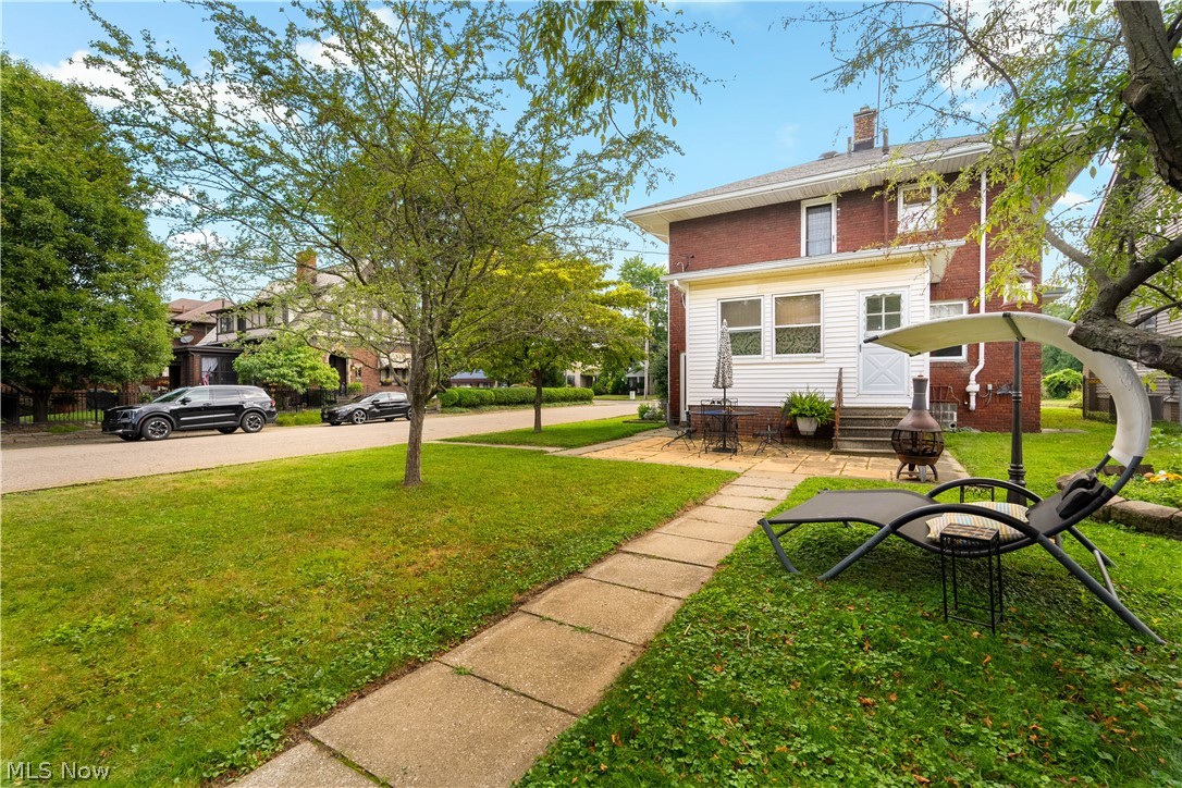 1523 Fulton Road NW Canton OH 44703