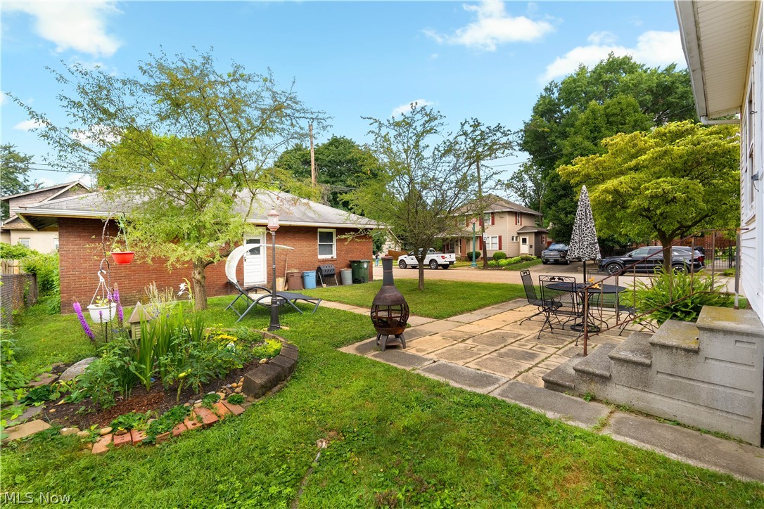 1523 Fulton Road NW Canton OH 44703