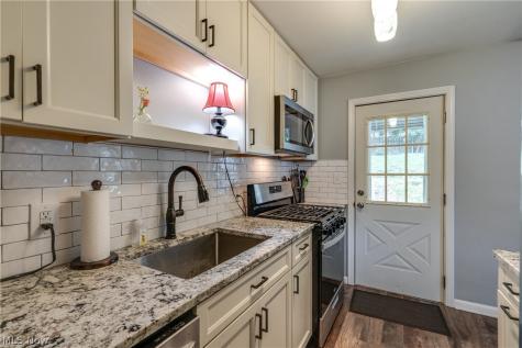 620 Woodside Drive Kent OH 44240