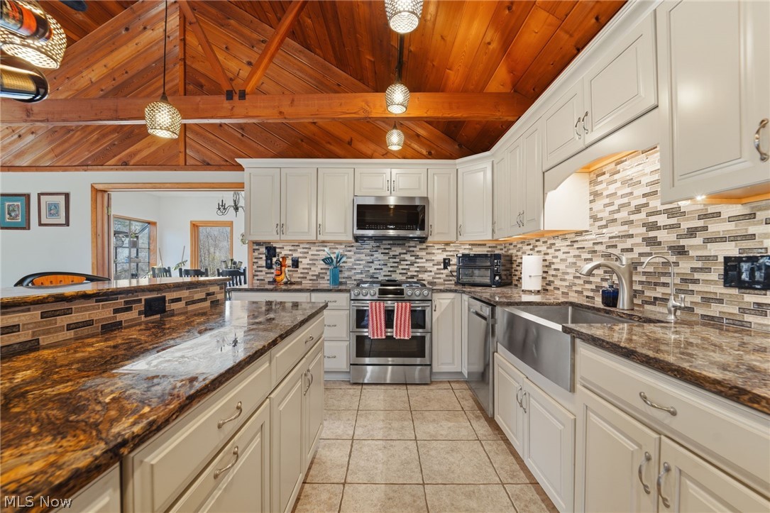 8965 Cedar Road Chesterland OH 44026