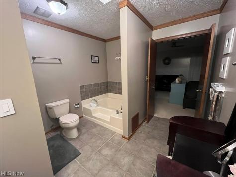 1158 Stonecrest Drive Tallmadge OH 44278