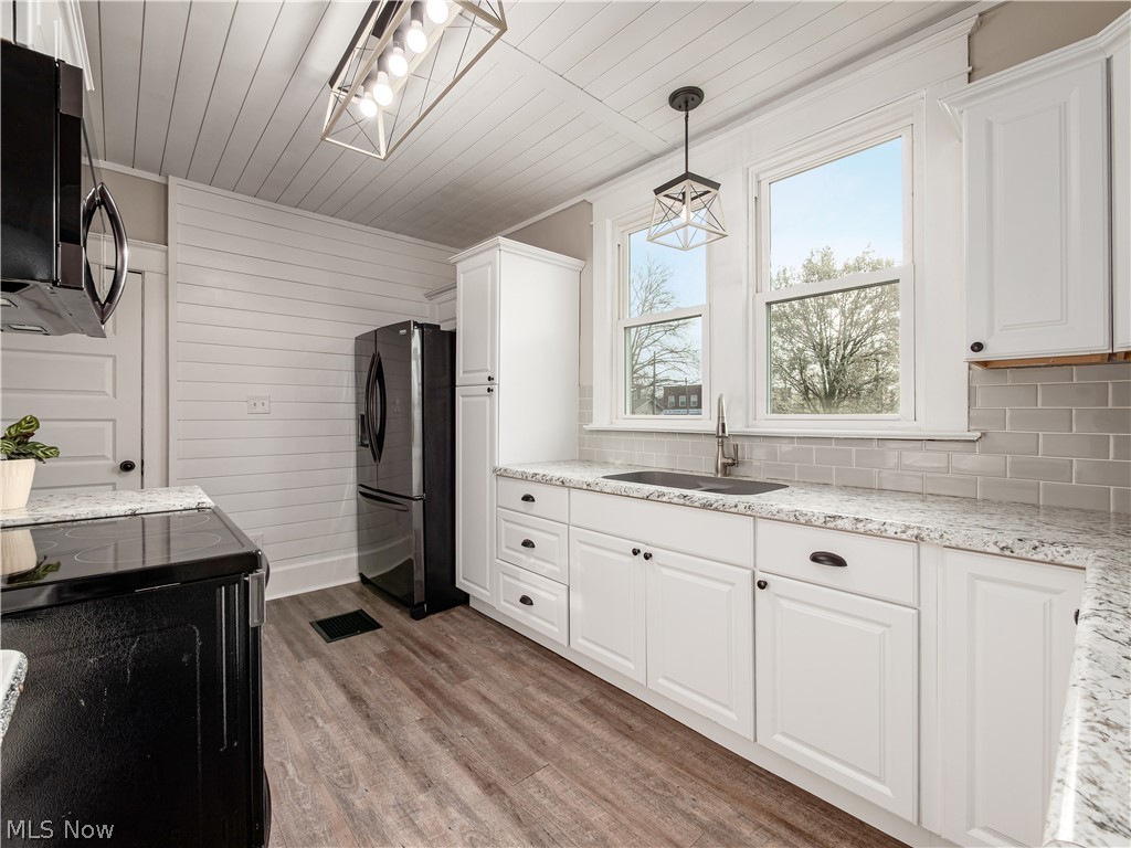 618 Locust Avenue Zanesville OH 43701