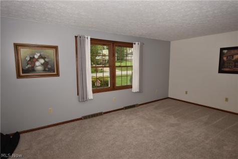 965 Norwich Avenue NW Massillon OH 44646
