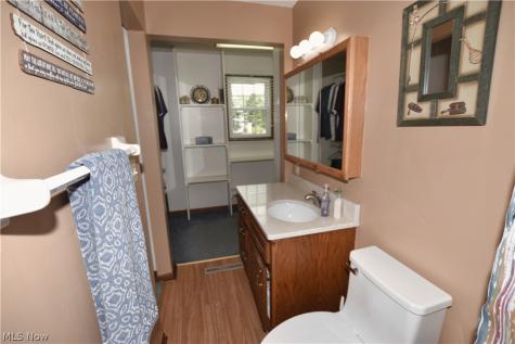 965 Norwich Avenue NW Massillon OH 44646