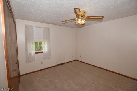 965 Norwich Avenue NW Massillon OH 44646