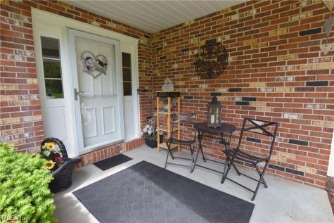 965 Norwich Avenue NW Massillon OH 44646