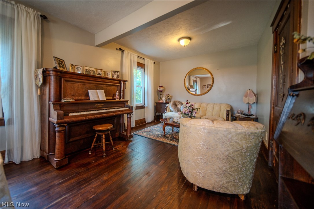 6549 Waterloo Road Atwater OH 44201