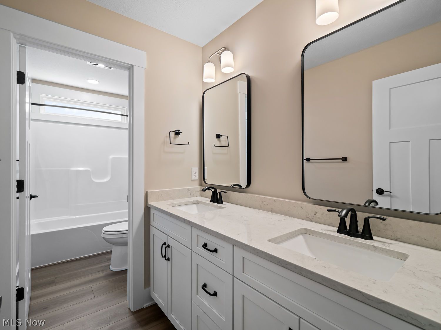 34270 Brookside Lane North Ridgeville OH 44039