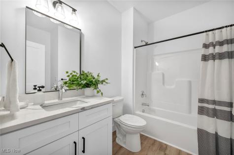 6728 Benedict Drive Middleburg Heights OH 44130