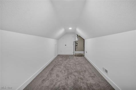 6728 Benedict Drive Middleburg Heights OH 44130