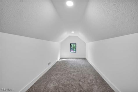 6728 Benedict Drive Middleburg Heights OH 44130