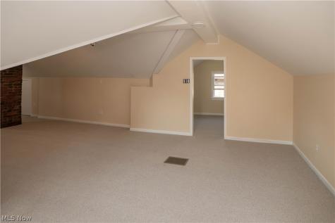 216 6th Street NE North Canton OH 44720