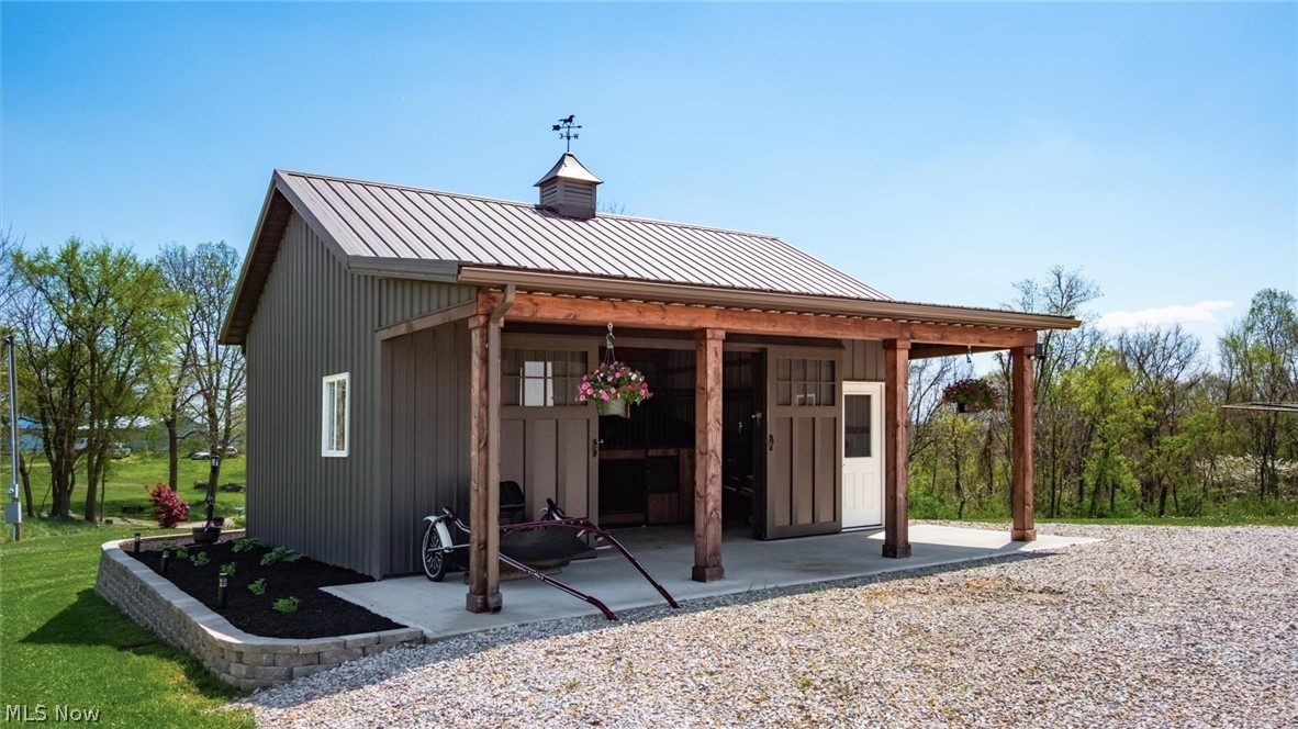 2967 Opera Road Mount Perry OH 43760