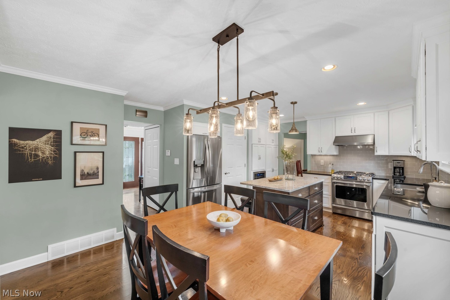 3471 Beverly Hills Drive Rocky River OH 44116