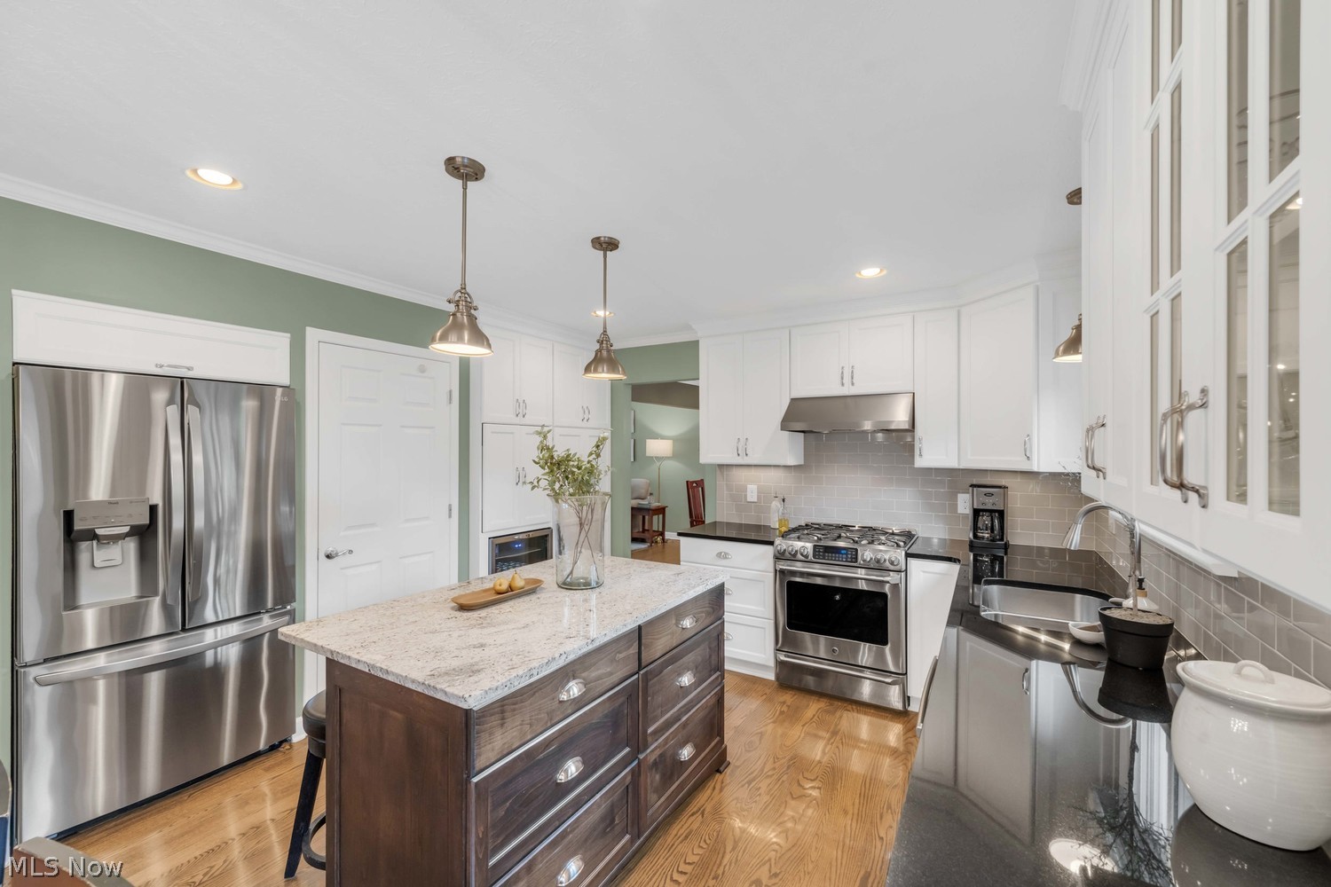 3471 Beverly Hills Drive Rocky River OH 44116