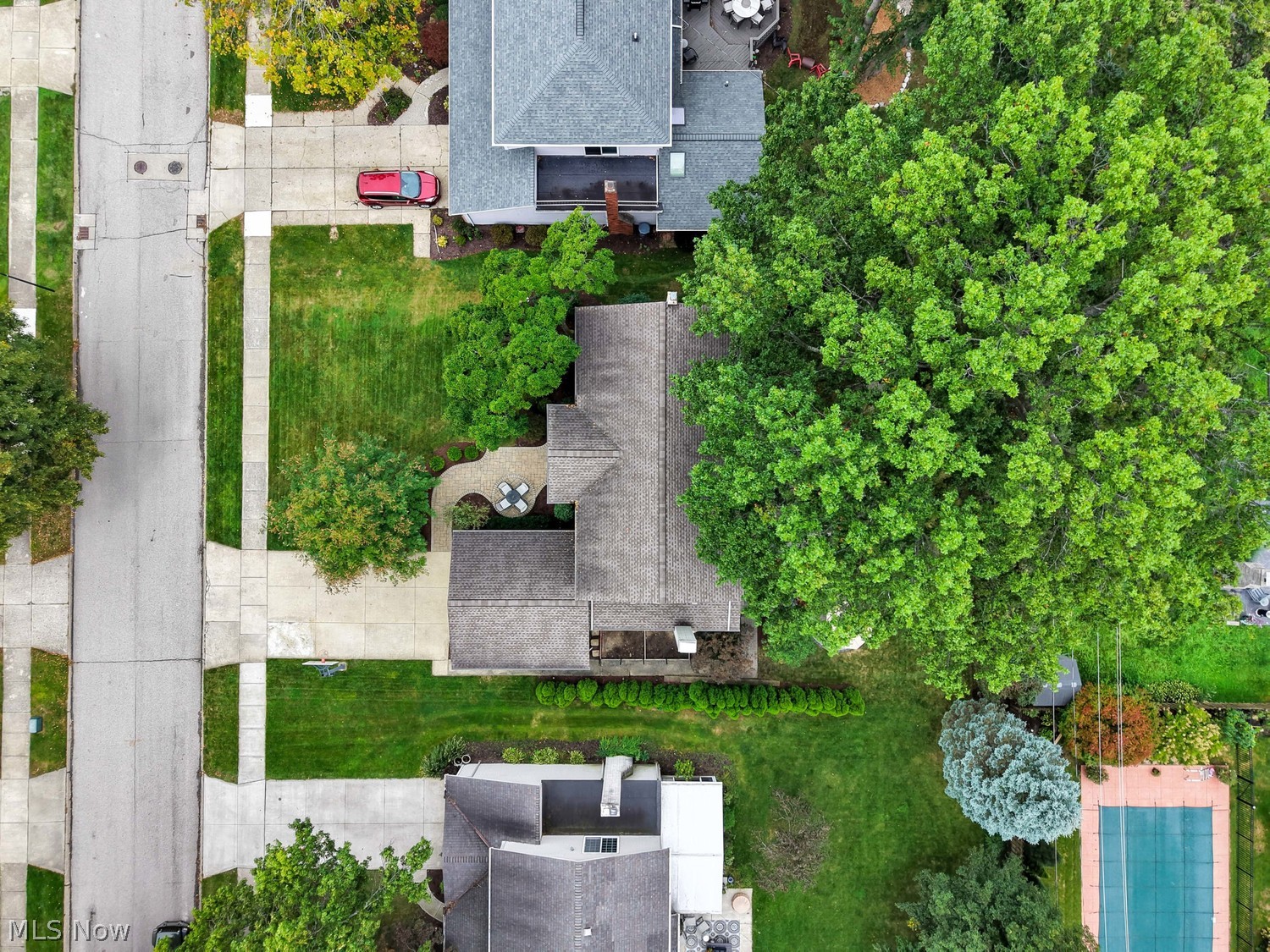 3471 Beverly Hills Drive Rocky River OH 44116